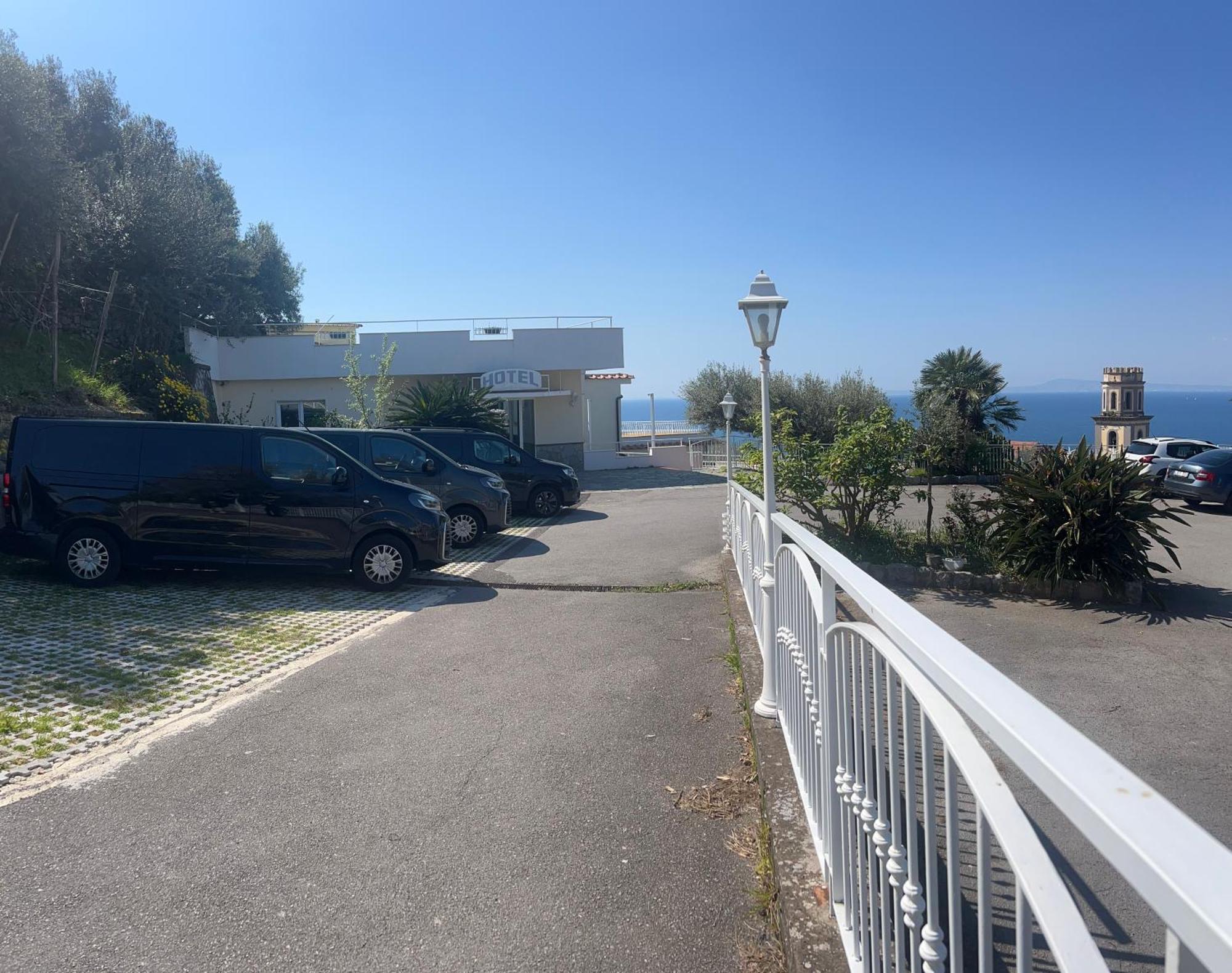 Hotel Lucia Castellammare di Stabia Zewnętrze zdjęcie